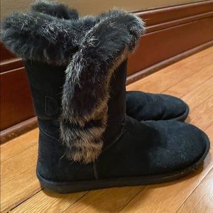 Women UGG Boots Fur  Size 10